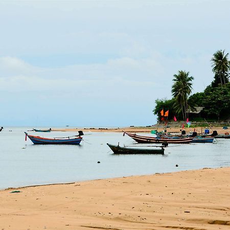 Sananwan Beach B&B Bang Saphan Noi Exterior foto