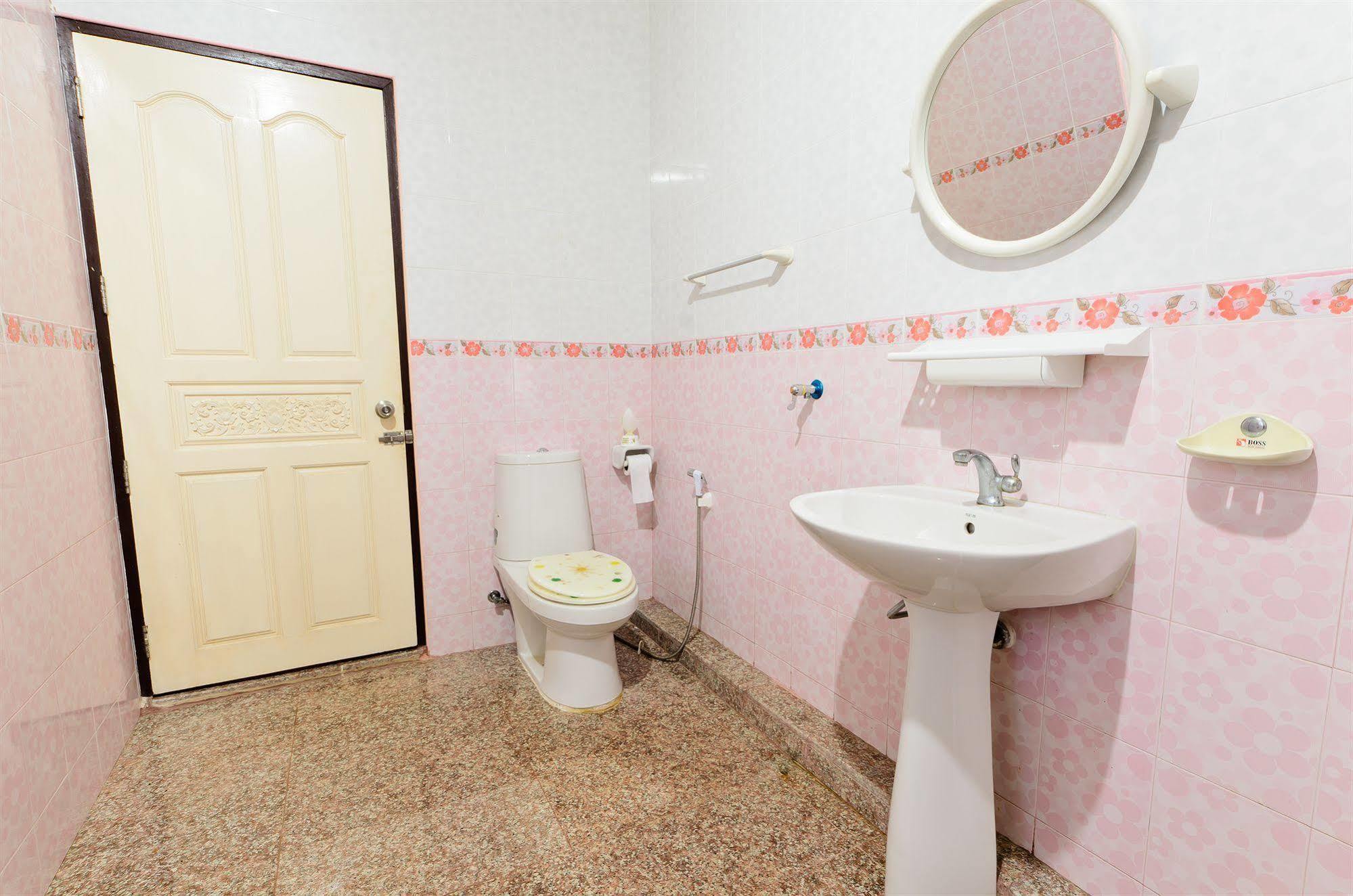 Sananwan Beach B&B Bang Saphan Noi Exterior foto